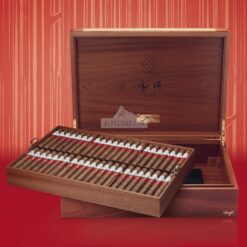 20220504113329 Davidoff Humidor Year Of The Tiger 2022 07 br backup